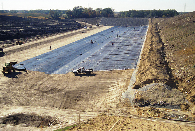 Landfill liner systems