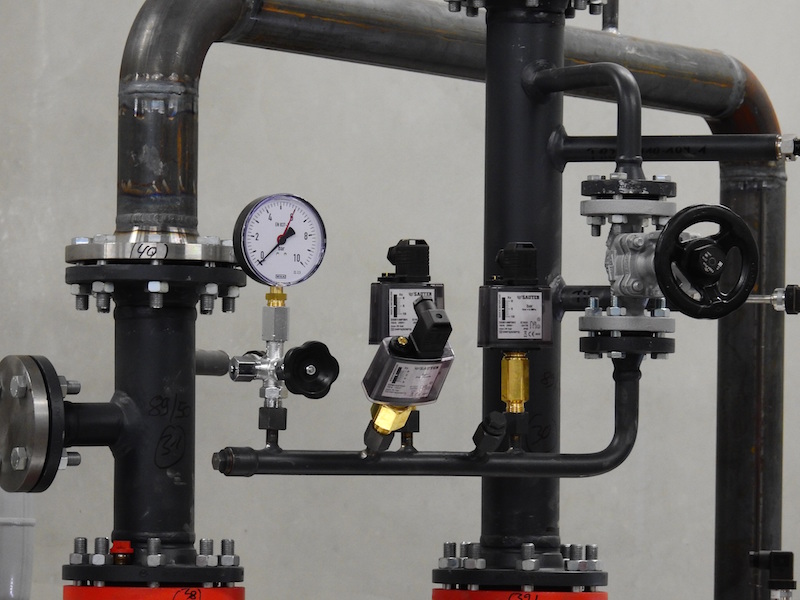Curbing Emissions While Tuning Combustion Engines for Optimal Performance Curbing Emissions While Tuning Combustion Engines for Optimal Performance