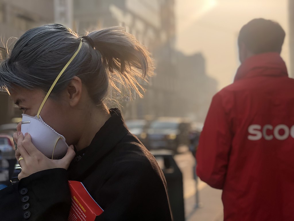 Harmful air pollutants from wildfire in San Francisco